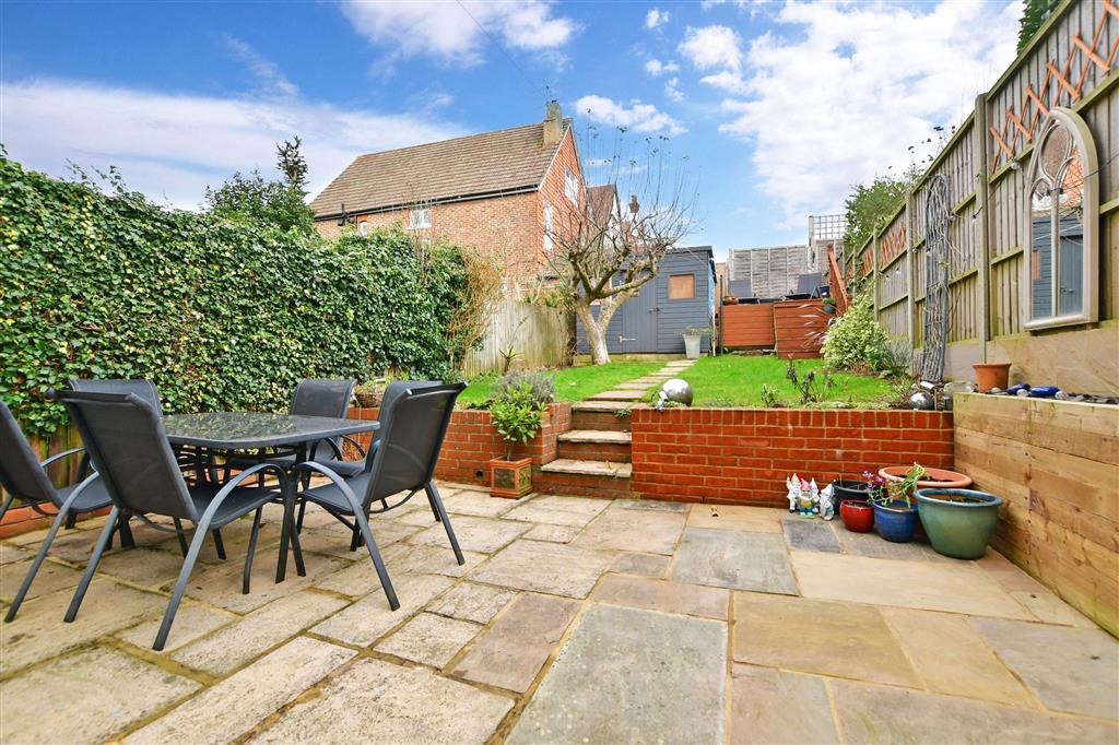 Cornfield Road, Reigate, Surrey 4 bed semi-detached house - £795,000