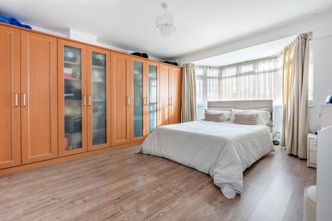 449 Westhorne Avenue, London, SE9 5LR