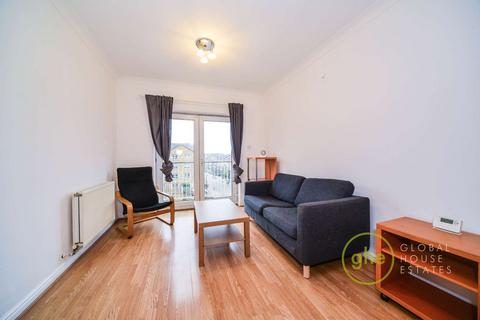 2 bedroom flat to rent, Cadnam Lodge, Docklands, London