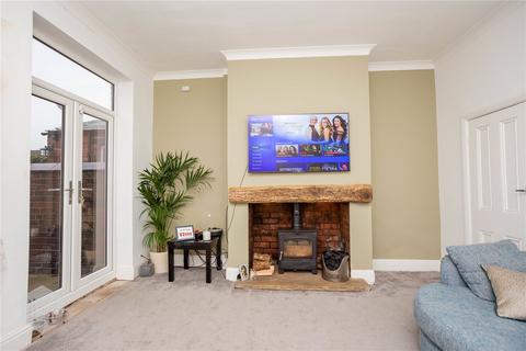 7 Halvard Avenue, Bury, BL9 6PS