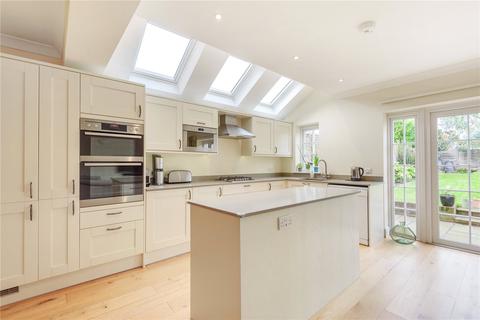 19 Denham Green Close, Denham, Uxbridge, UB9 5NA