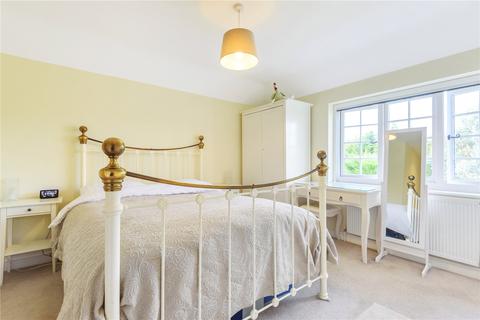 19 Denham Green Close, Denham, Uxbridge, UB9 5NA
