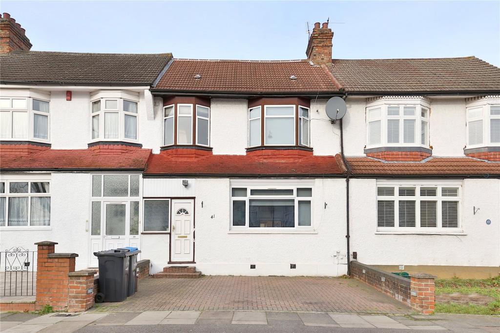 Chimes Avenue, London, N13 4 bed semidetached house £2,350 pcm (£542 pw)
