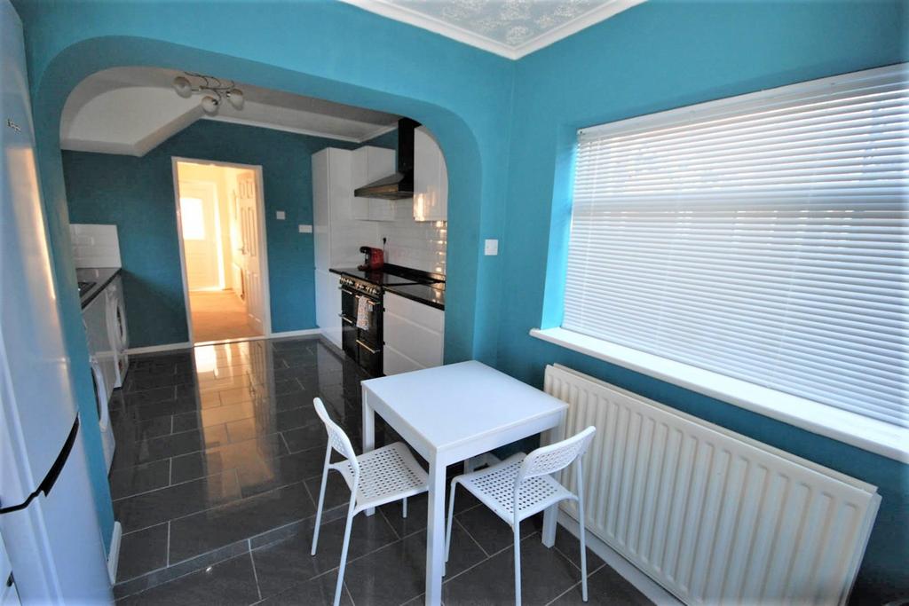 Kitchen / Breakfast