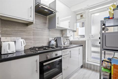 1 bedroom flat to rent, Tower Court, Mackennal Street, St John's Wood, London