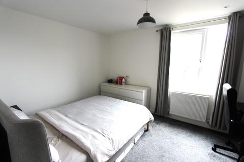 301, Athenaeum Apartments Argent Street, Grays, RM17 6FY