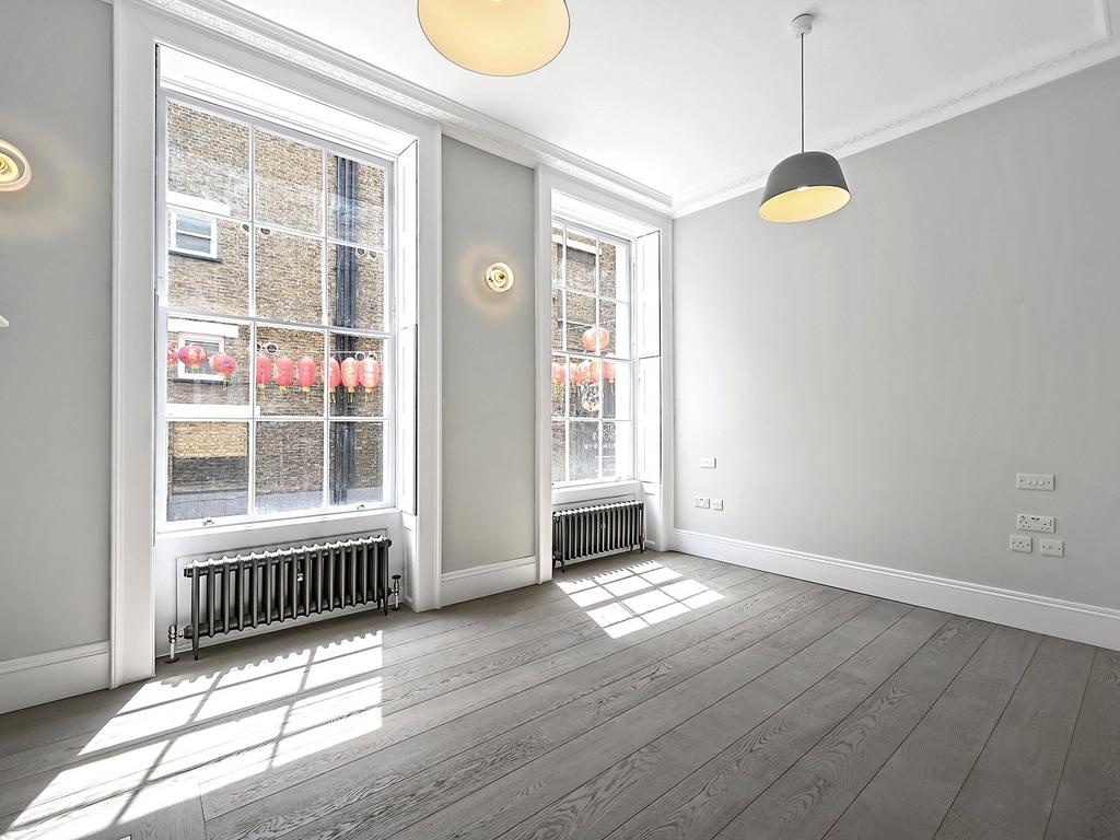 Lisle Street