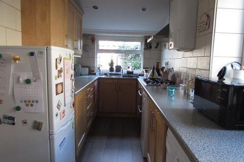 8 Crossgate Avenue, Manchester, M22 8AW