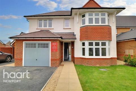 3 bedroom detached house to rent, Pen Y Wal Drive, Llanwern