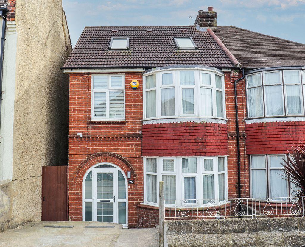 Cambridge Road, Strood, Rochester ME2... 5 bed semidetached house £
