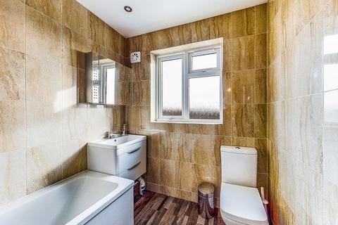 26 Cambridge Road, Rochester, ME2 3HW
