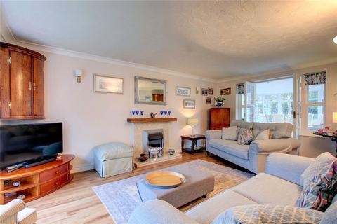 4 bedroom detached house for sale, Mosel Drive, Droitwich, Worcestershire, WR9