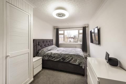 3 Mayfield, Bexleyheath, DA7 4DH