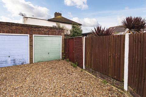 3 Mayfield, Bexleyheath, DA7 4DH