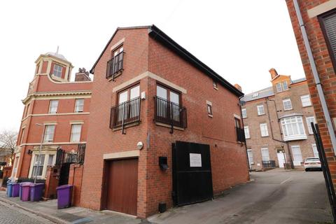 4 bedroom detached house to rent - Upper Hampton Street, Liverpool