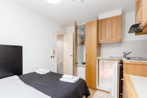 Studio to rent, North Gower Street, Euston,  London, NW1