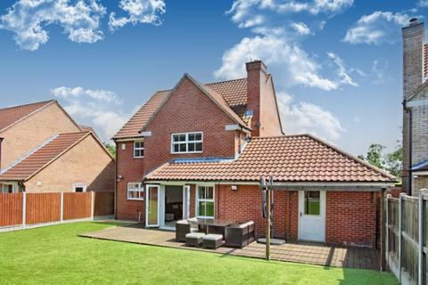 29 Hyde Close, Chafford Hundred, Grays, RM16 6RR