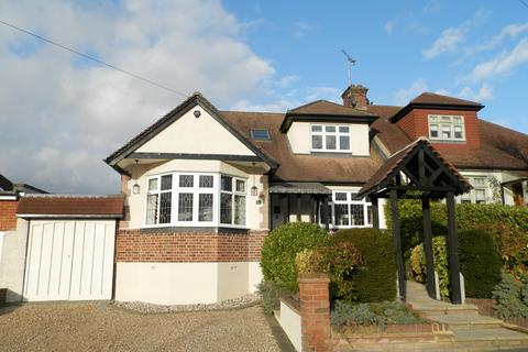 12 Spenser Crescent, Upminster, RM14 1AN