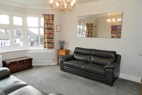 12 Spenser Crescent, Upminster, RM14 1AN