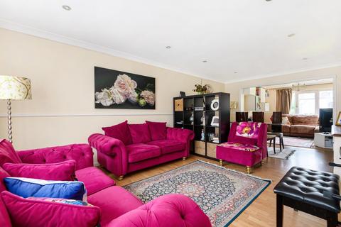 9 Martin Road, Guildford, GU2 9NX