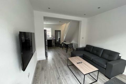 undefined, Thorn Grove, Manchester