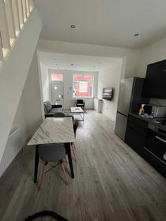 undefined, Thorn Grove, Manchester