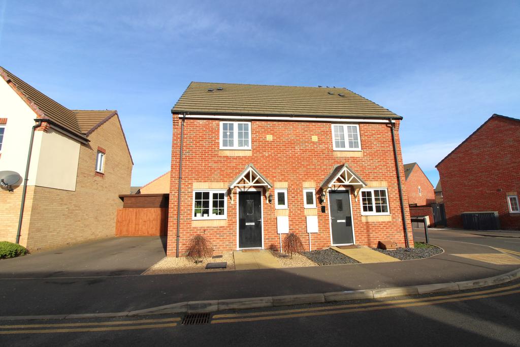 Apollo Avenue, CARDEA, Peterborough, PE2 2 bed semidetached house £220,000