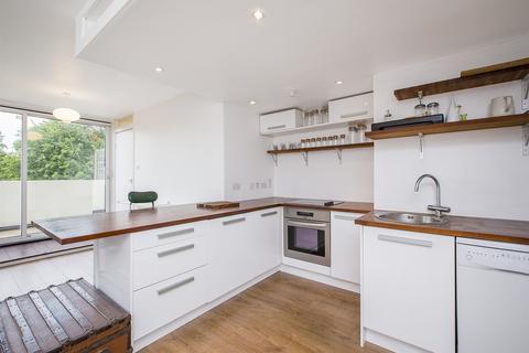 1 bedroom apartment to rent, Emmanuel House, South Croxted Road, London, SE21