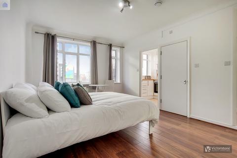 Studio to rent - Warren Court, Euston Road, Fitzrovia, London, NW1