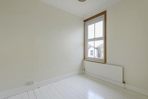 69 Ludlow Road, Guildford, GU2 7NW