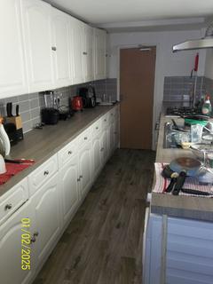4 bedroom terraced house to rent, Newton Street, Bristol