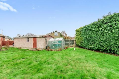 36 Foxlake Road, Byfleet, West Byfleet, KT14 7PW