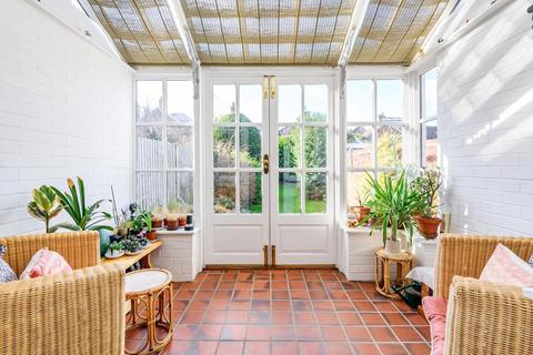 59 Bray Road, Guildford, GU2 7LJ