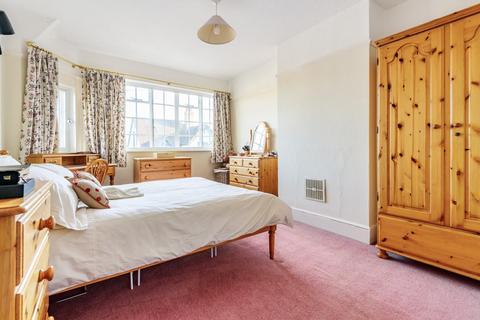 59 Bray Road, Guildford, GU2 7LJ