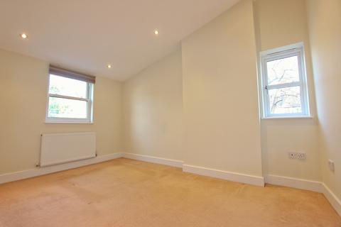 124 Godwin Road, London, E7 0LP