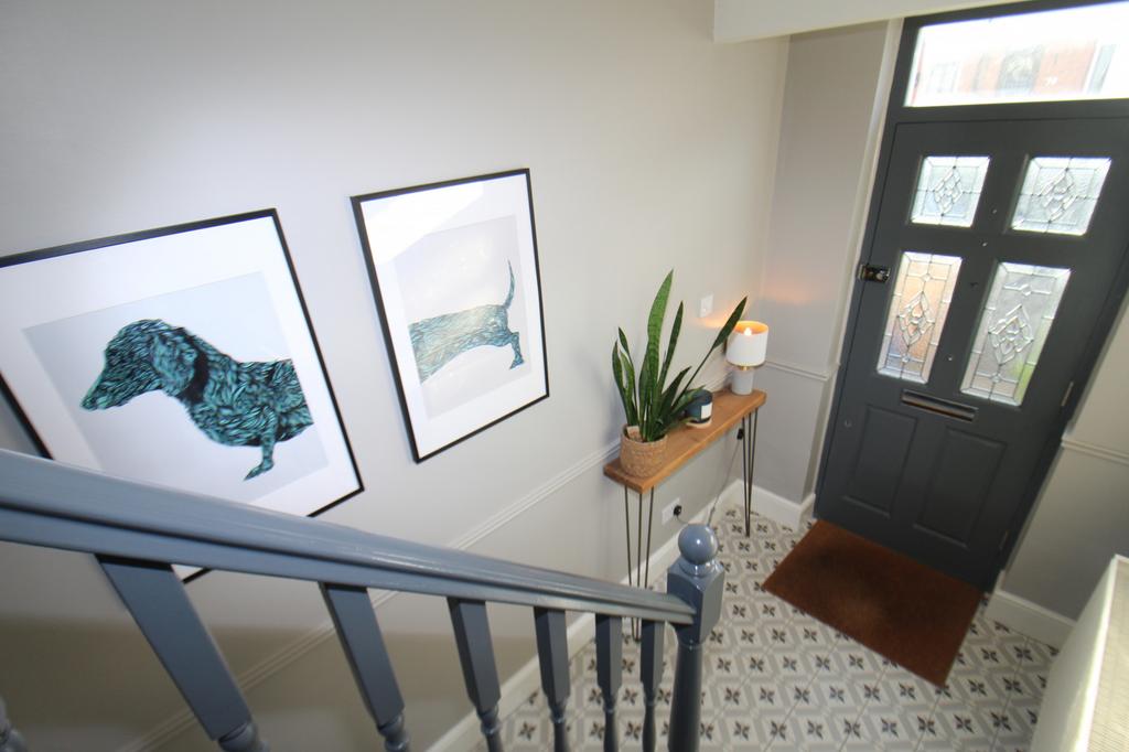 Carlton Avenue, Gillingham, Kent, ME7 3 bed end of terrace house £325,000