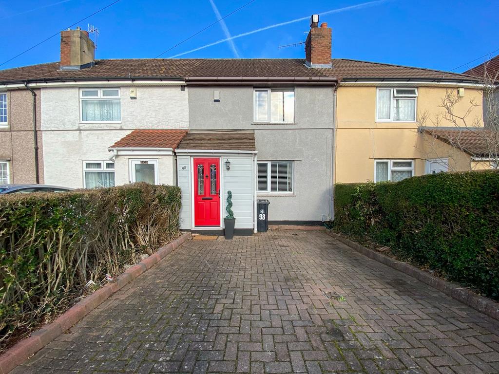 New Fosseway Road, Bristol, BS14 2 bed terraced house £270,000