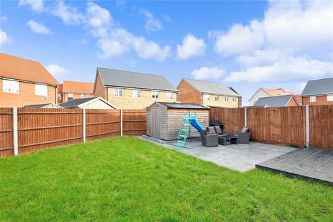 14 Barchamber Way, Gravesend, DA12 2FA