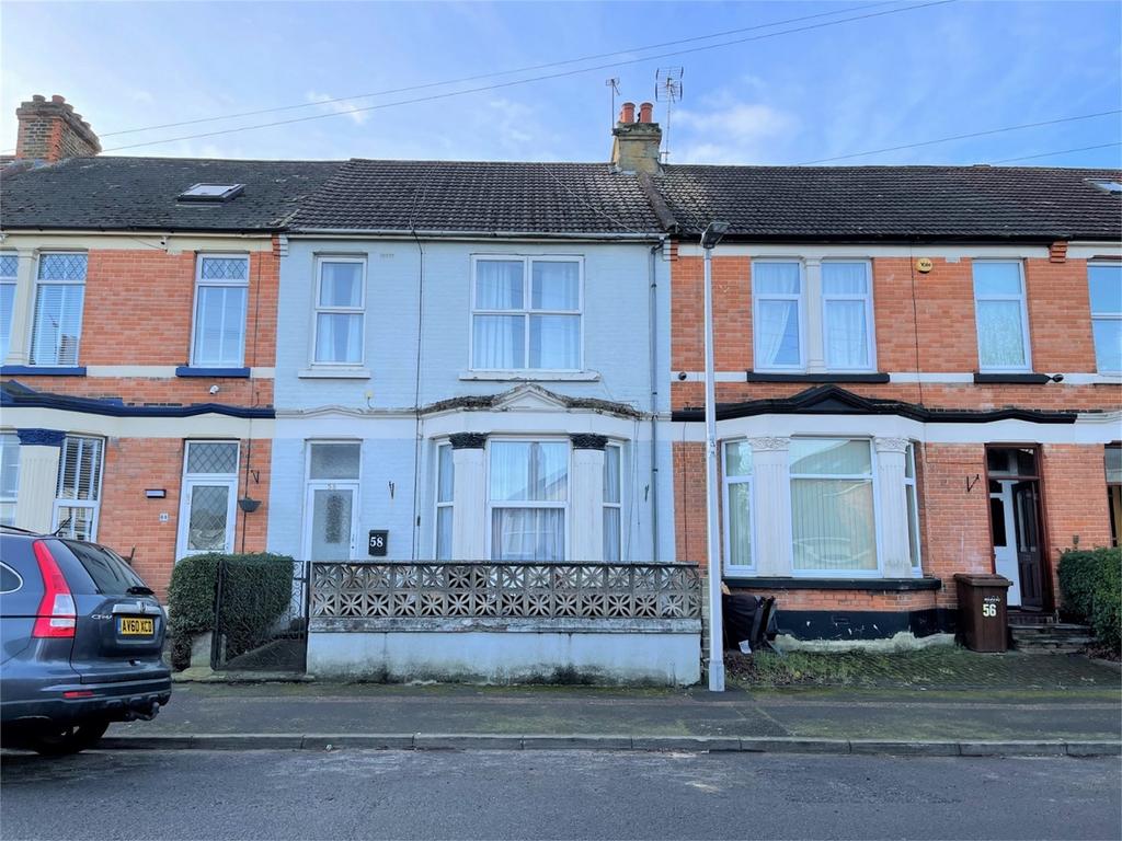 Carlton Avenue, GILLINGHAM, Kent 3 bed terraced house £300,000