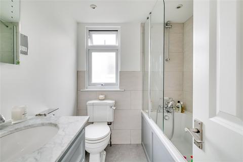 18 Vanderbilt Road, London, SW18 3BQ