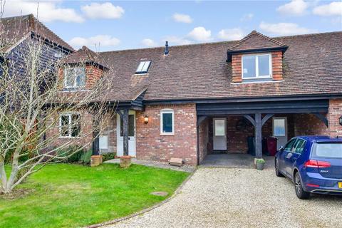 2 bedroom terraced house for sale - Blakeney Close, Chichester, West Sussex