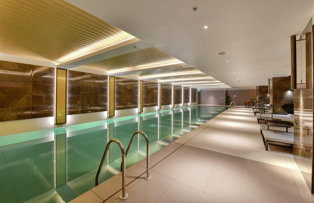 Pool (3).jpg