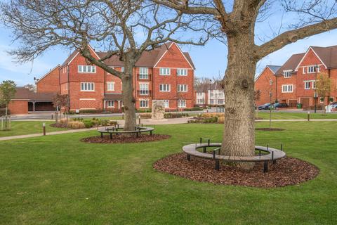7, Tilney House Tilney Drive, Horsham, RH12 1GS