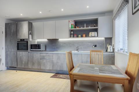 7, Tilney House Tilney Drive, Horsham, RH12 1GS