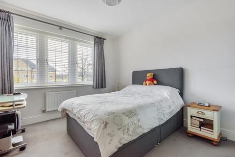 7, Tilney House Tilney Drive, Horsham, RH12 1GS