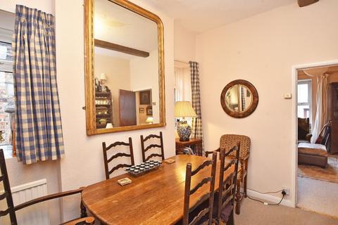 2 bedroom end of terrace house for sale, Briggate, Knaresborough