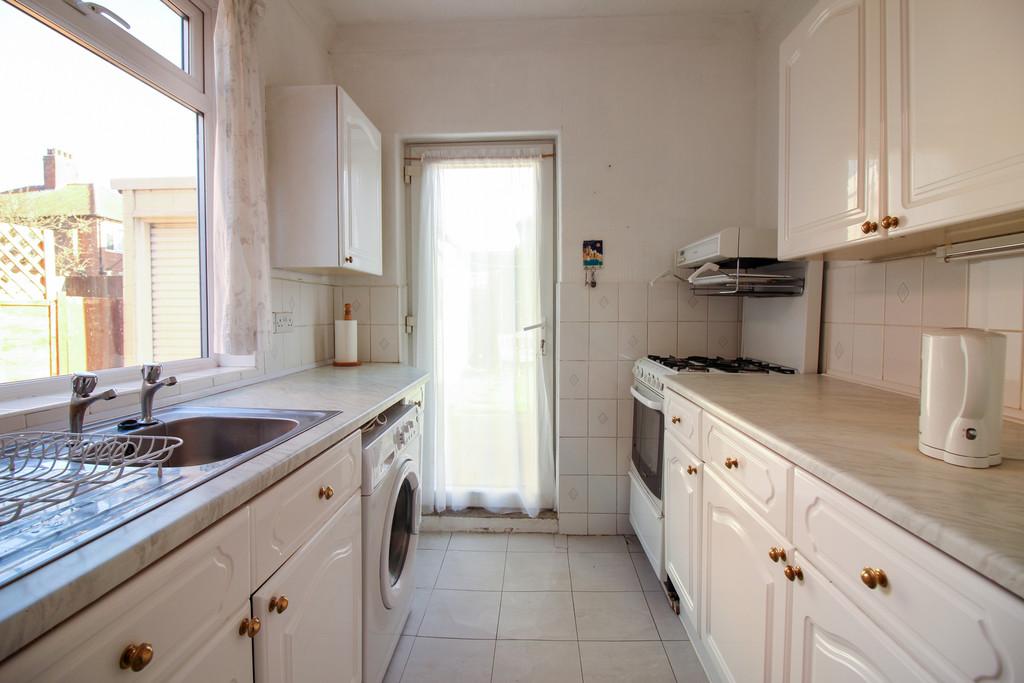 Newlands Road, Darlington, County Durham 3 bed semidetached house £