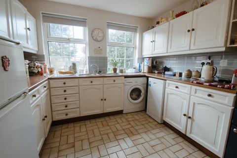 10 Exhibition Lane, Great Wakering, Southend-on-sea, SS3 0JA