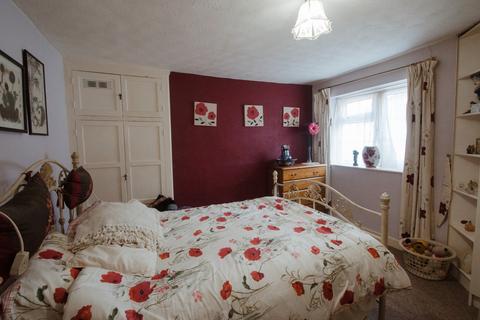 10 Exhibition Lane, Great Wakering, Southend-on-sea, SS3 0JA
