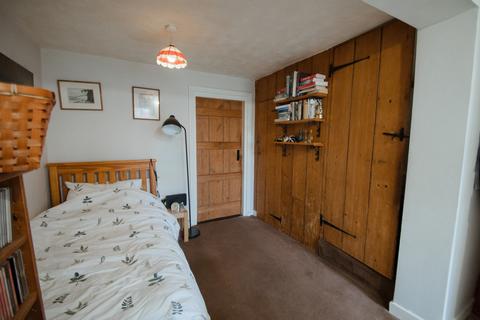 10 Exhibition Lane, Great Wakering, Southend-on-sea, SS3 0JA